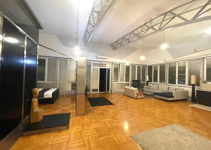 公寓 With A View And The Free Parking 贝尔格莱德